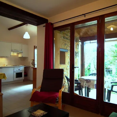 Domaine Le Fournil Mit Jacuzzi By Interhome بيت للعطل *